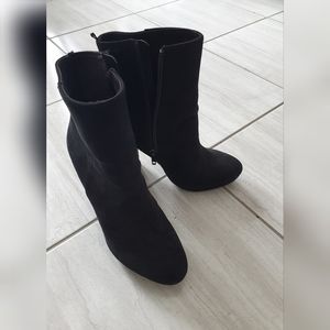 H&M black heeled boots